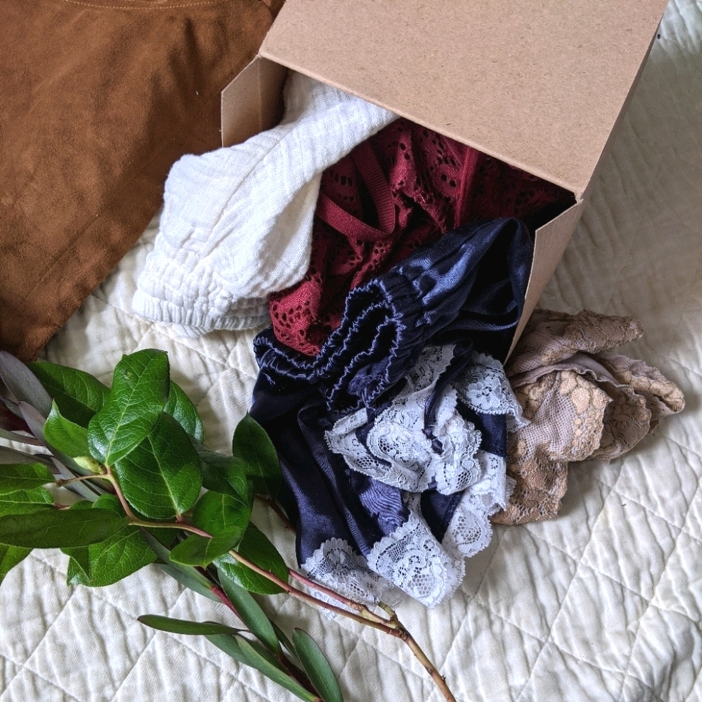 MYSTERY BOX! 7 items!✨